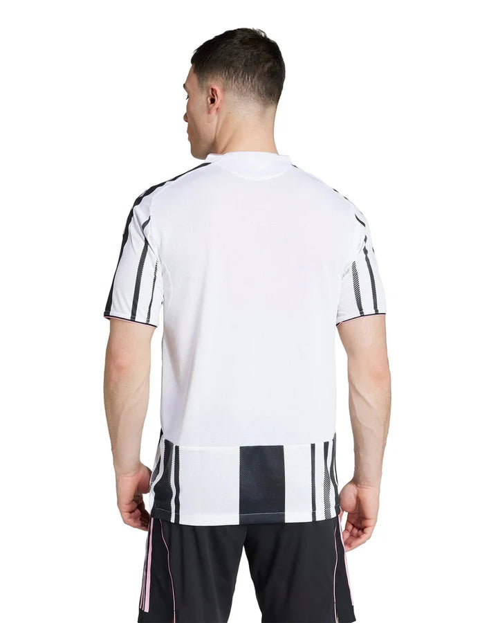 JUV Jersey Authentic Home 2025/2026