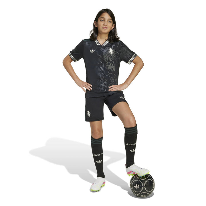 JUV Kids Kit Third 2025/2026