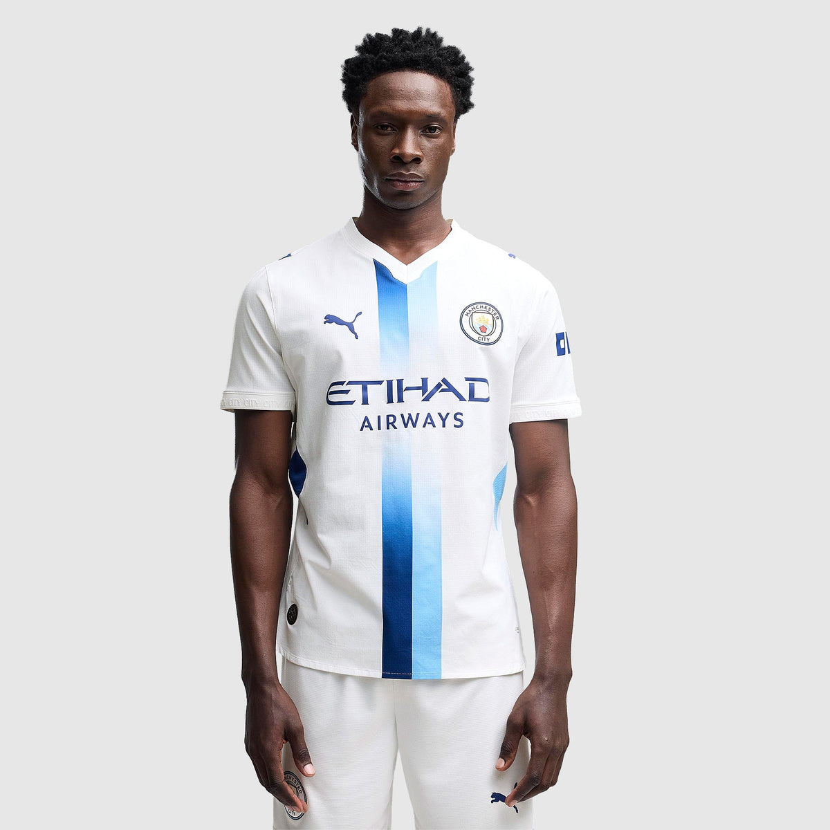 Manchester City Third 26/27 Player Detail 1