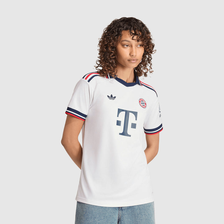 Bayern Away Women 26/27 — image 3