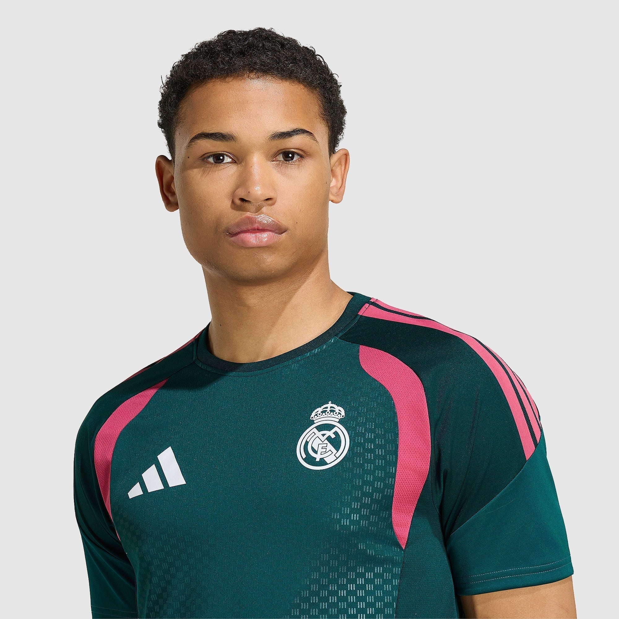 REA Training Top 26/27 — image 5