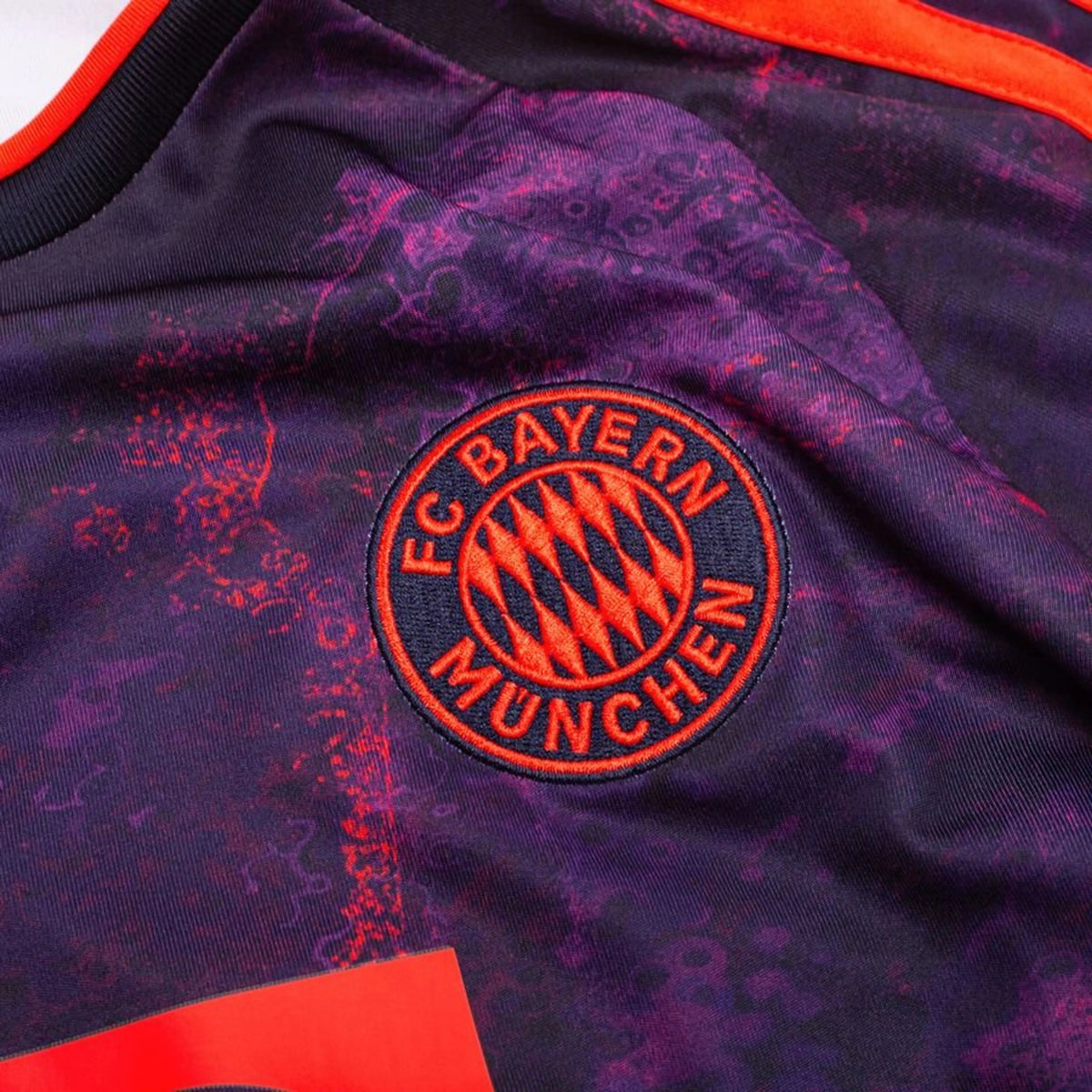 Bayern Munich Third 26/27 Detail 2