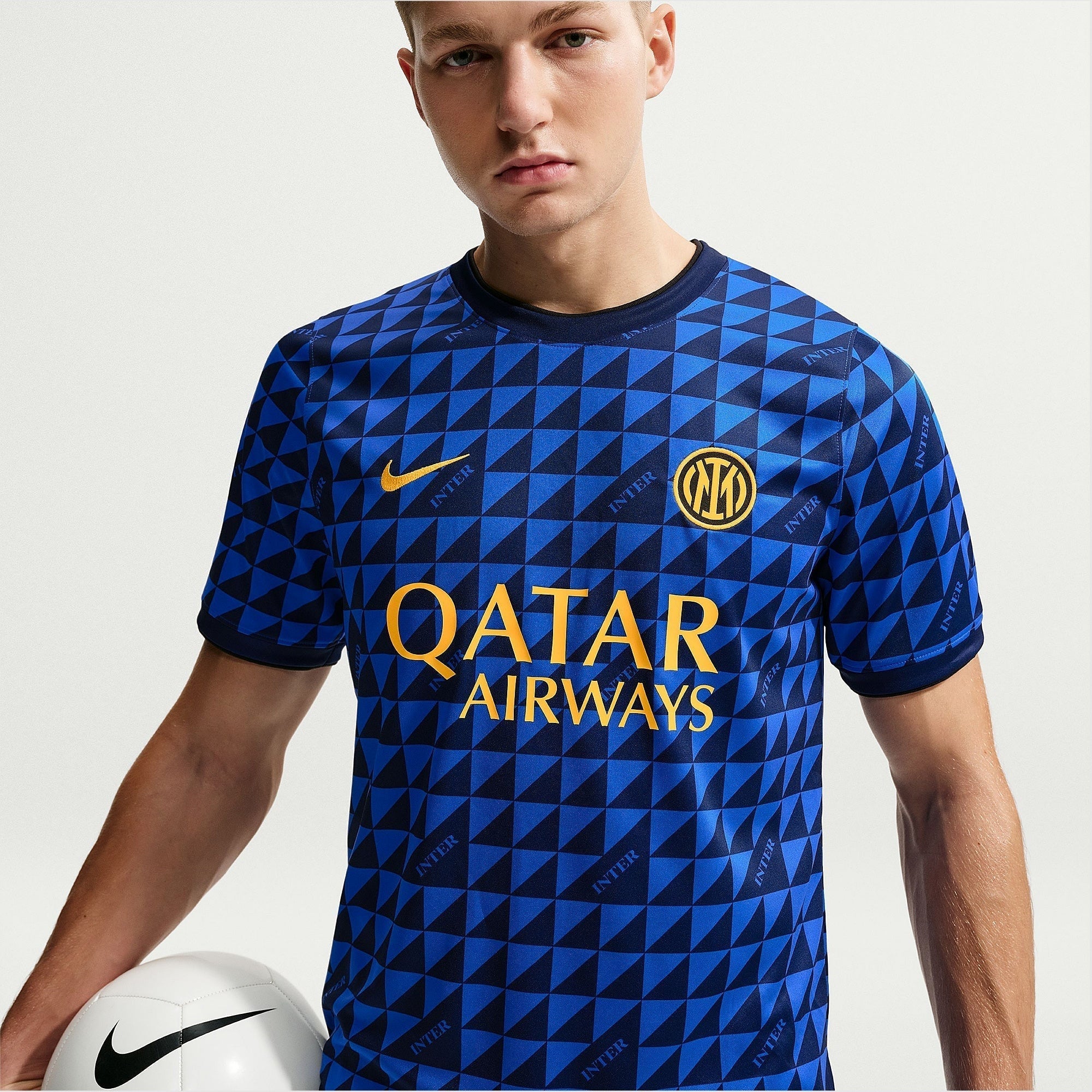 INT Jersey Pre-Match 26/27 — image 4