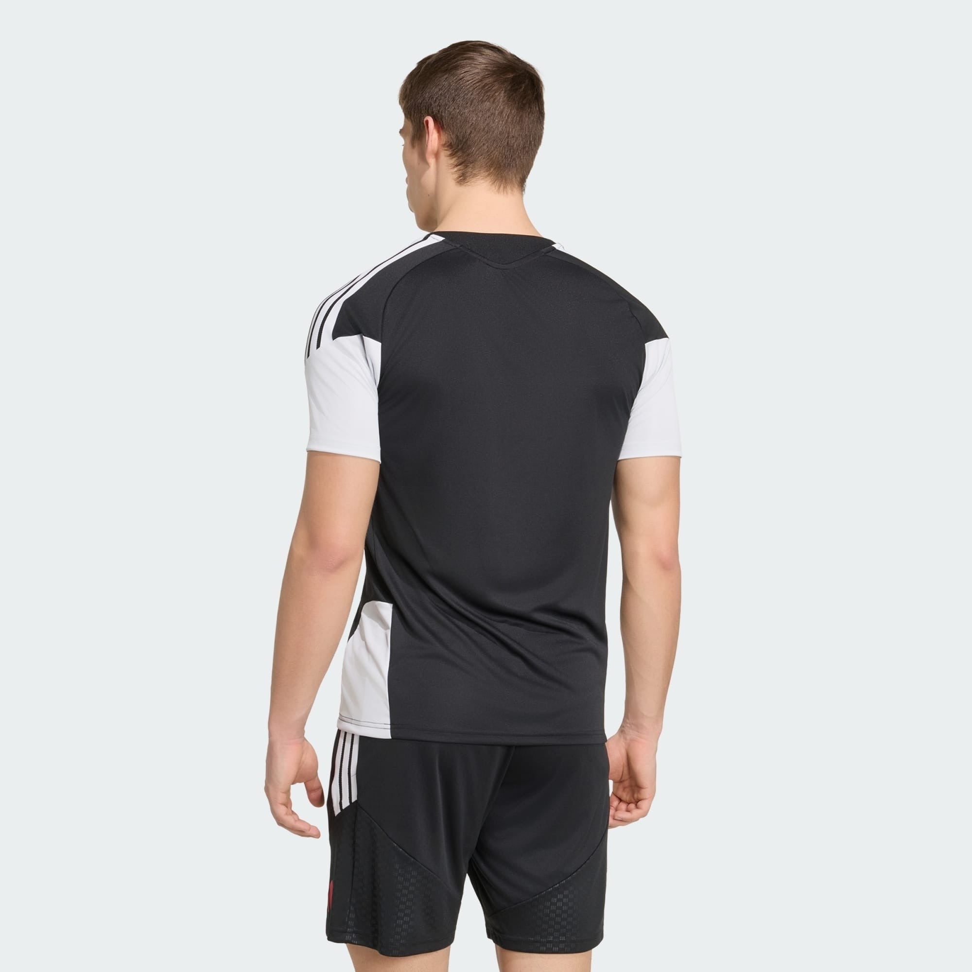 LIV Jersey Training 26/27 - image 3
