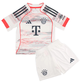 BAY Kit Bambino Away 25/26
