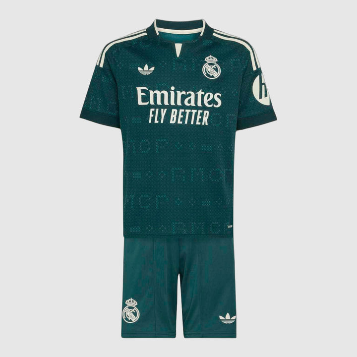 REA Kids Kit Away 26/27